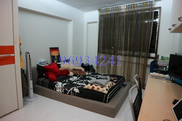 Blk 230J Tampines Street 21 (Tampines), HDB Executive #130317482